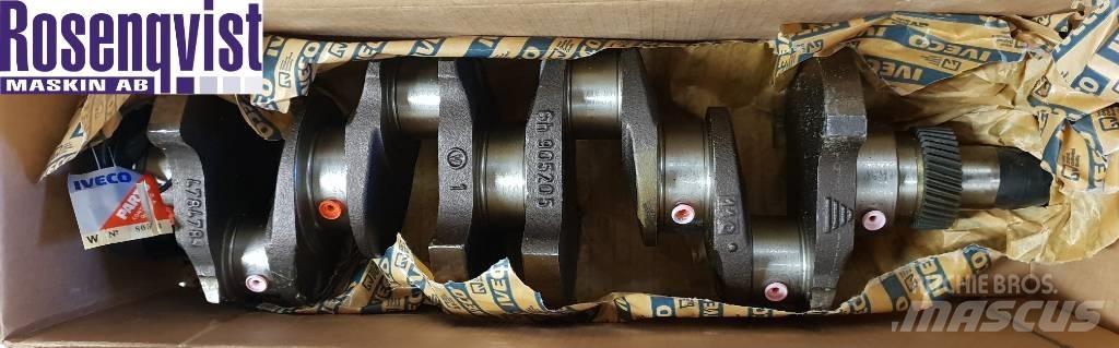Fiat 680 Crankshaft Silniki