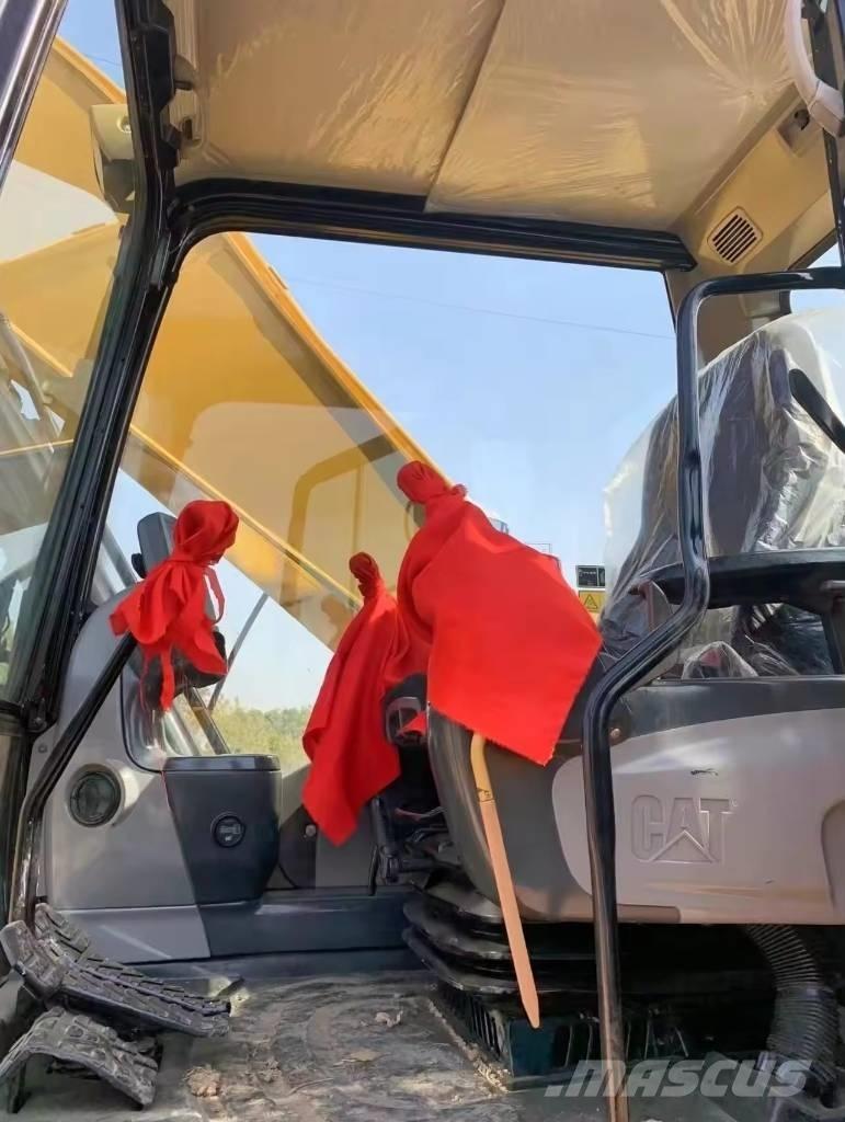 CAT 324 D Koparki gąsienicowe