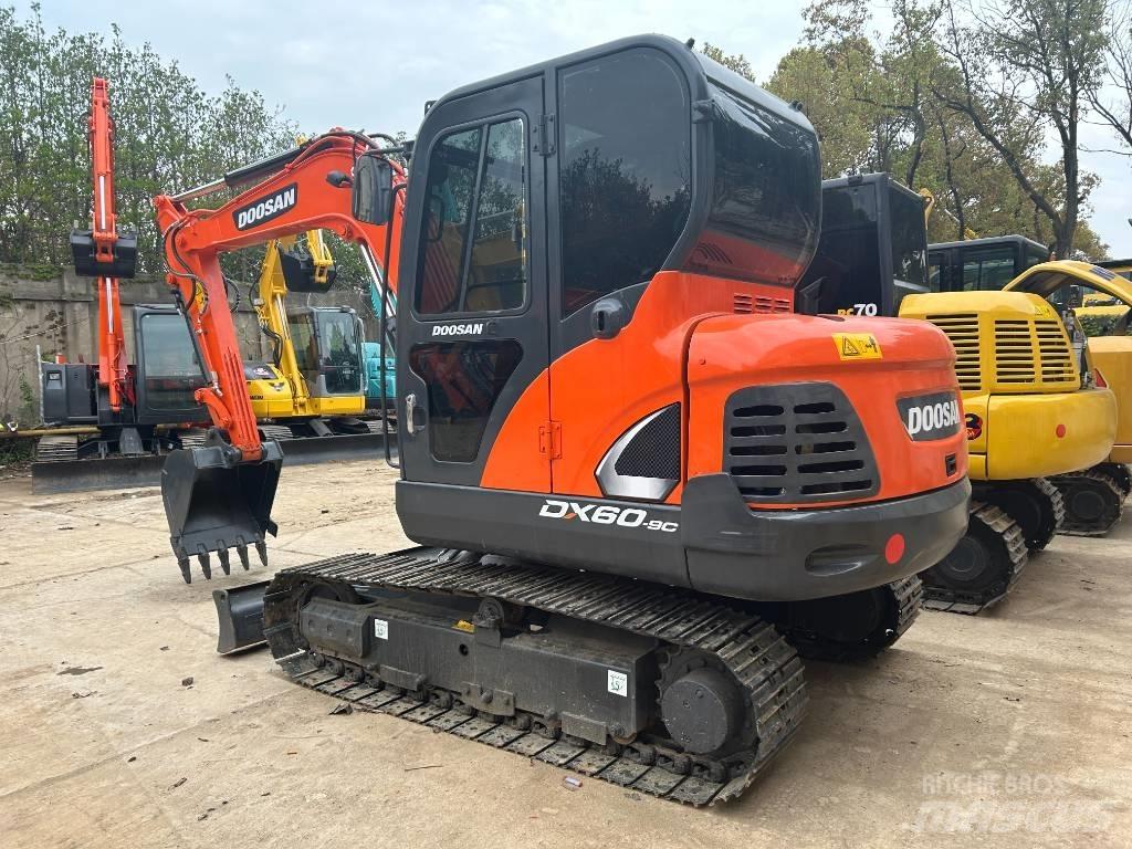 Doosan DX 60-9 C Koparki gąsienicowe