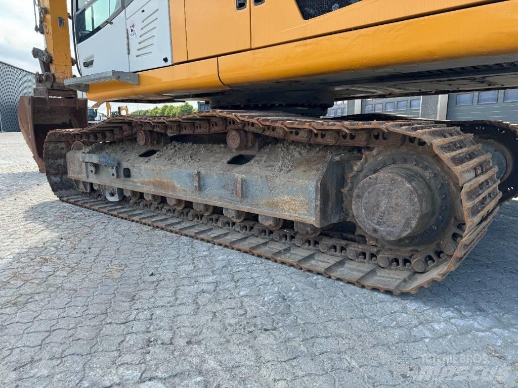Liebherr R946 LC Koparki gąsienicowe