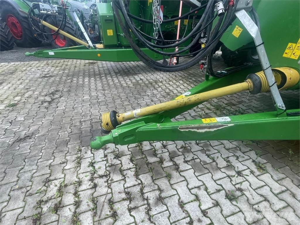 Bergmann GTW 330 Przyczepy zbożowe