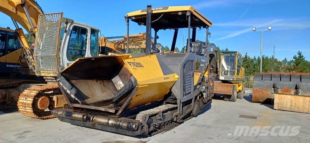 Volvo P 7820 D ABG Rozściełacze do asfaltu