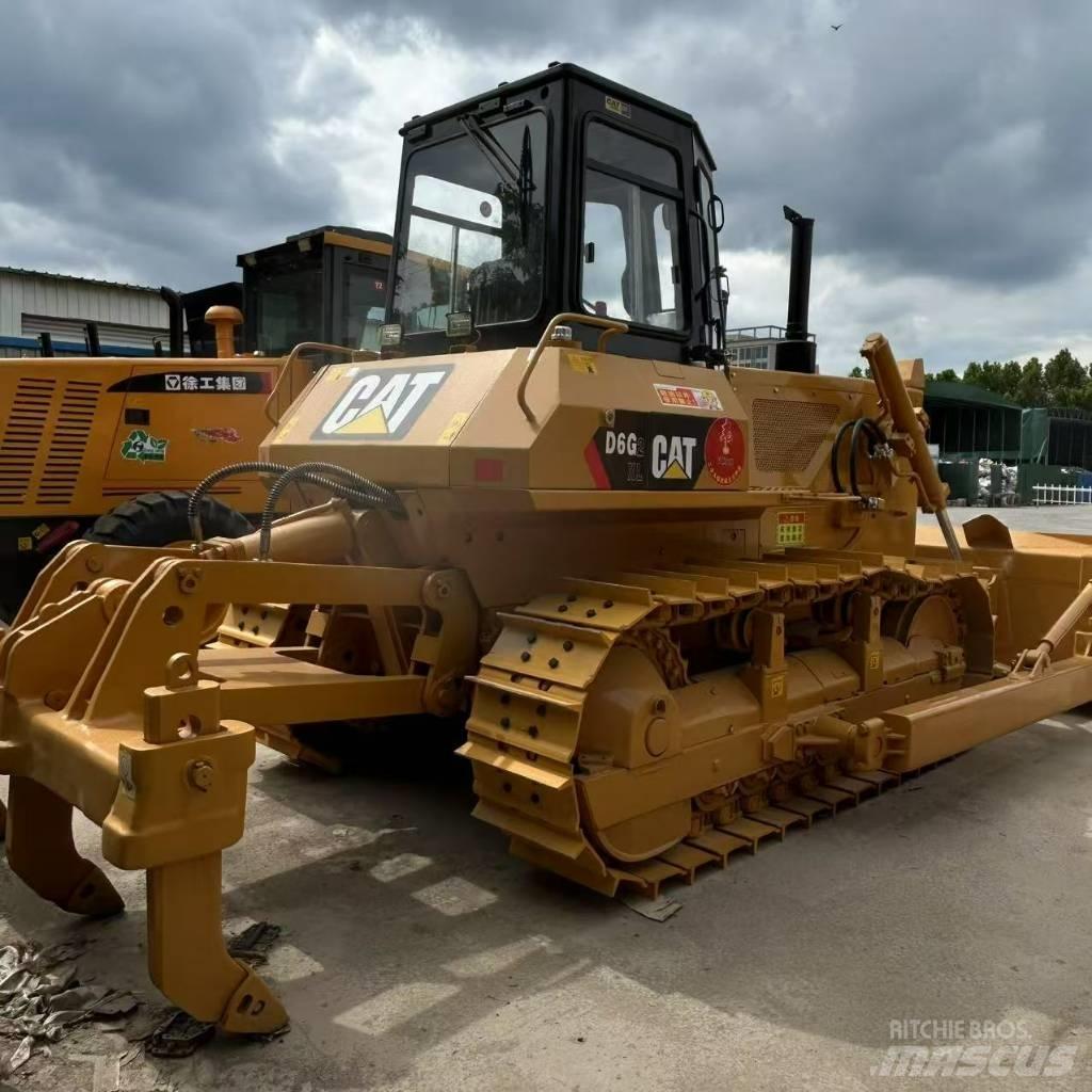 CAT D 6 G Spycharki gąsienicowe