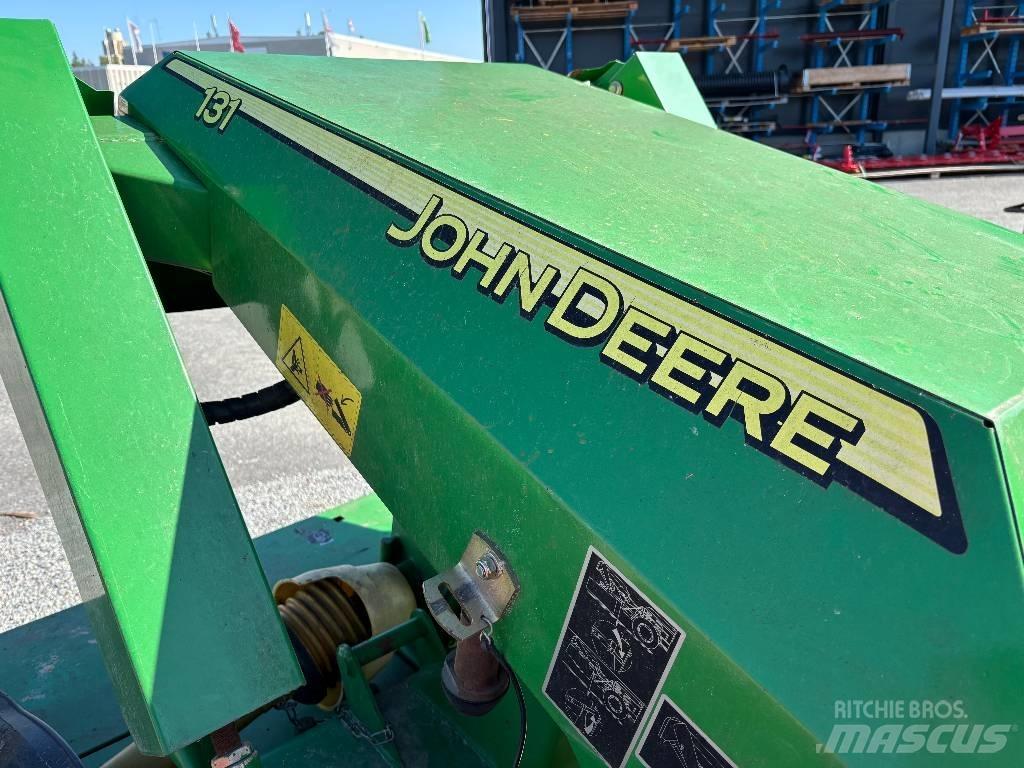 John Deere 131 Kosiarki ze wstępną obróbka paszy