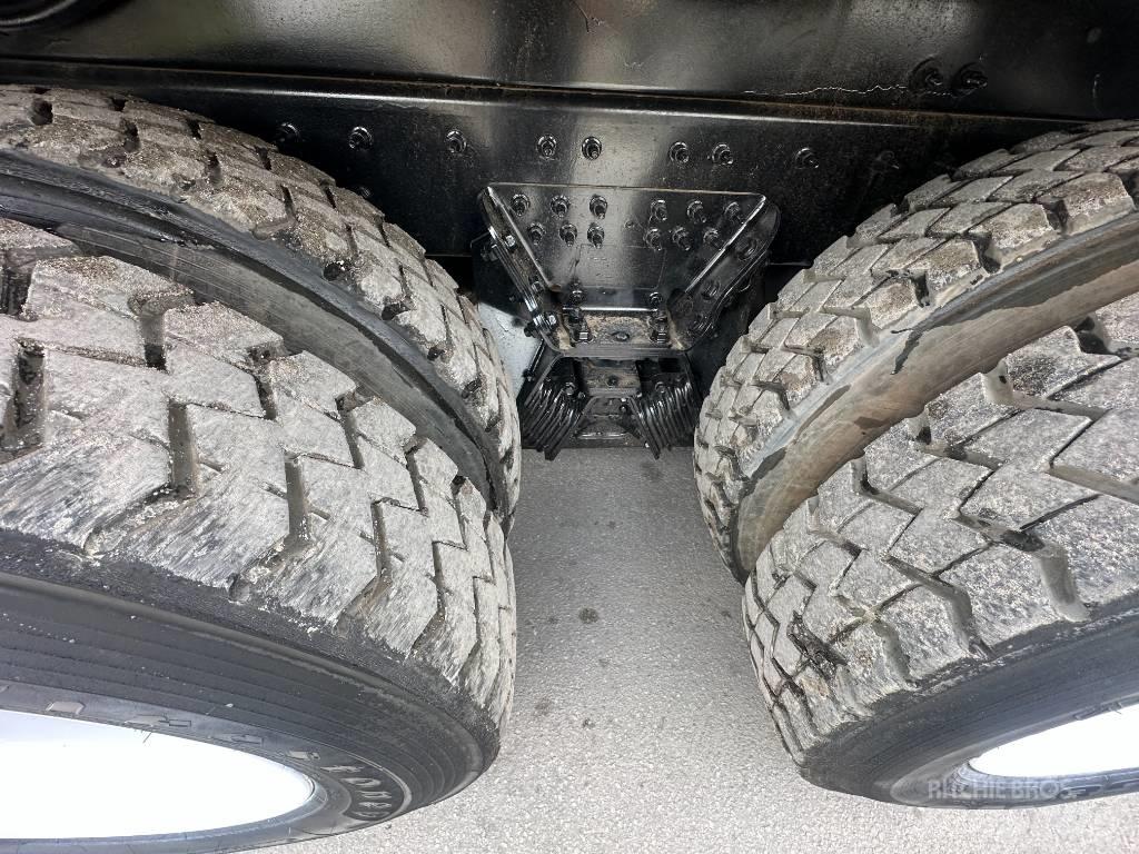 International 7500 Kombi / koparki ssące