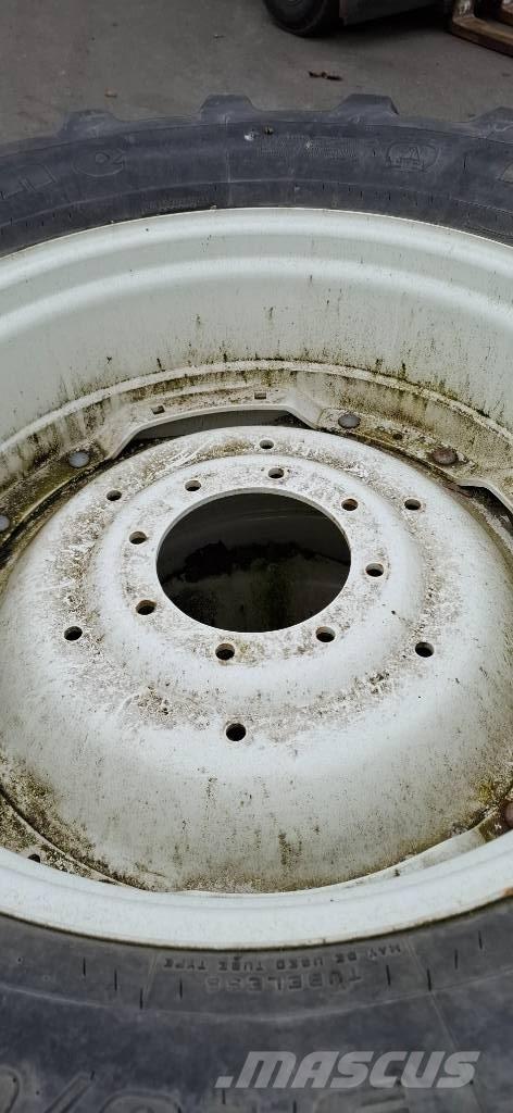 Firestone 540/65R_34 Opony, koła i felgi