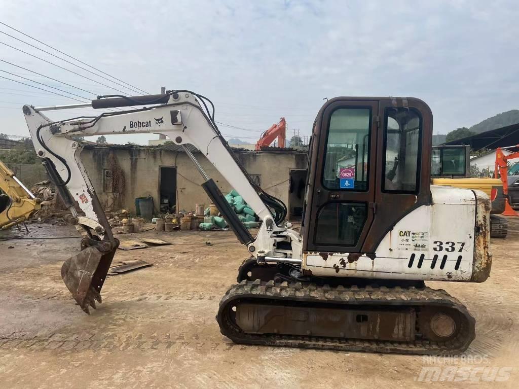 Bobcat 337 Minikoparki