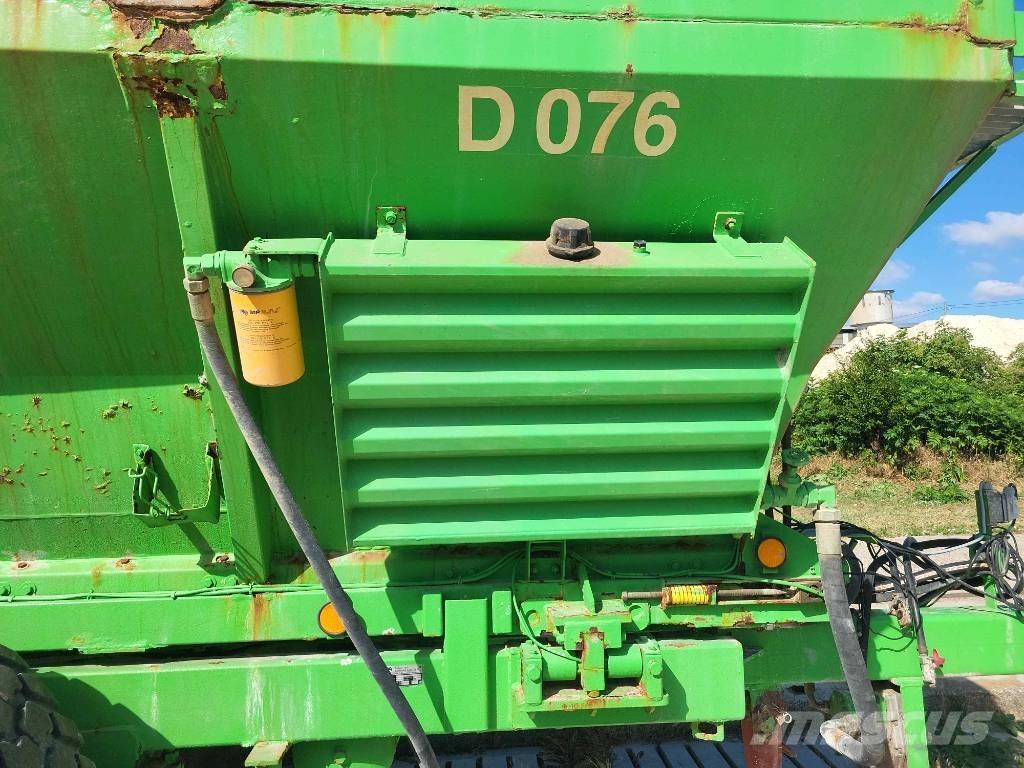  Güstrower D 076 Rozrzutnik nawozów mineralnych