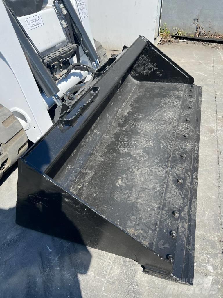 Bobcat T 740 Ładowarki burtowe