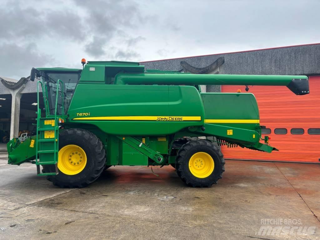 John Deere T 670 i Kombajny zbożowe