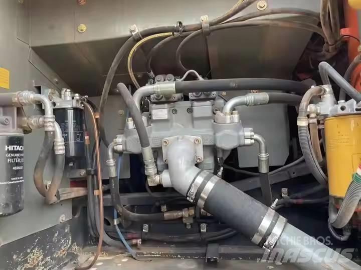 Hitachi ZX 250 Koparki gąsienicowe