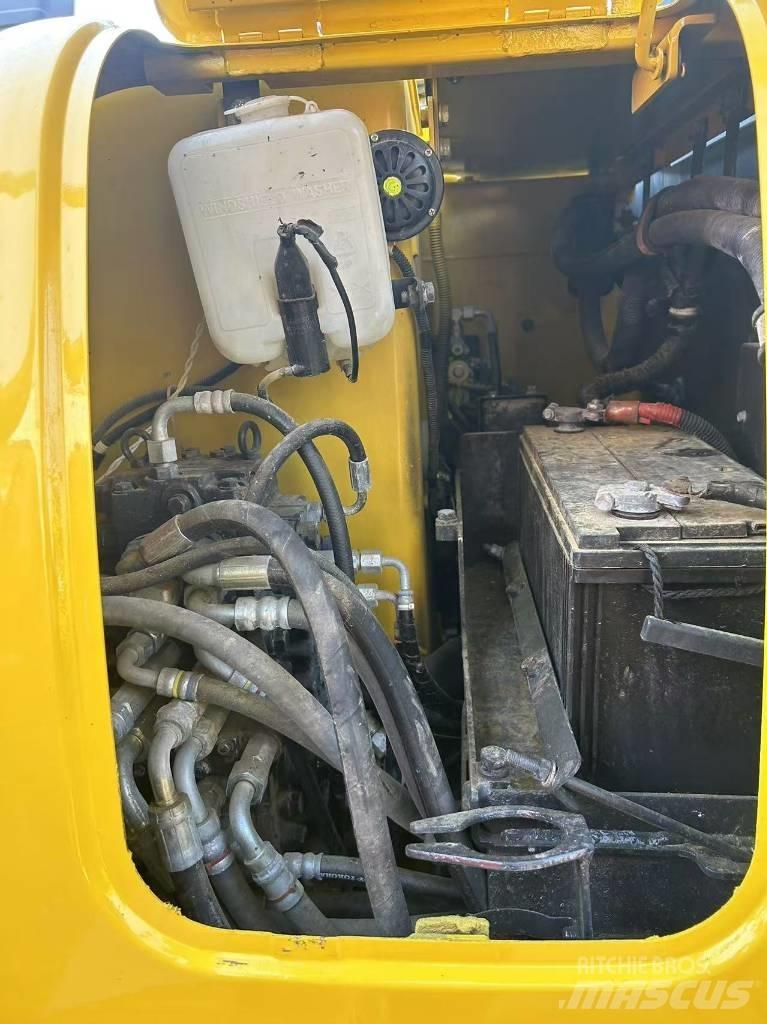 Komatsu PC 56 Minikoparki