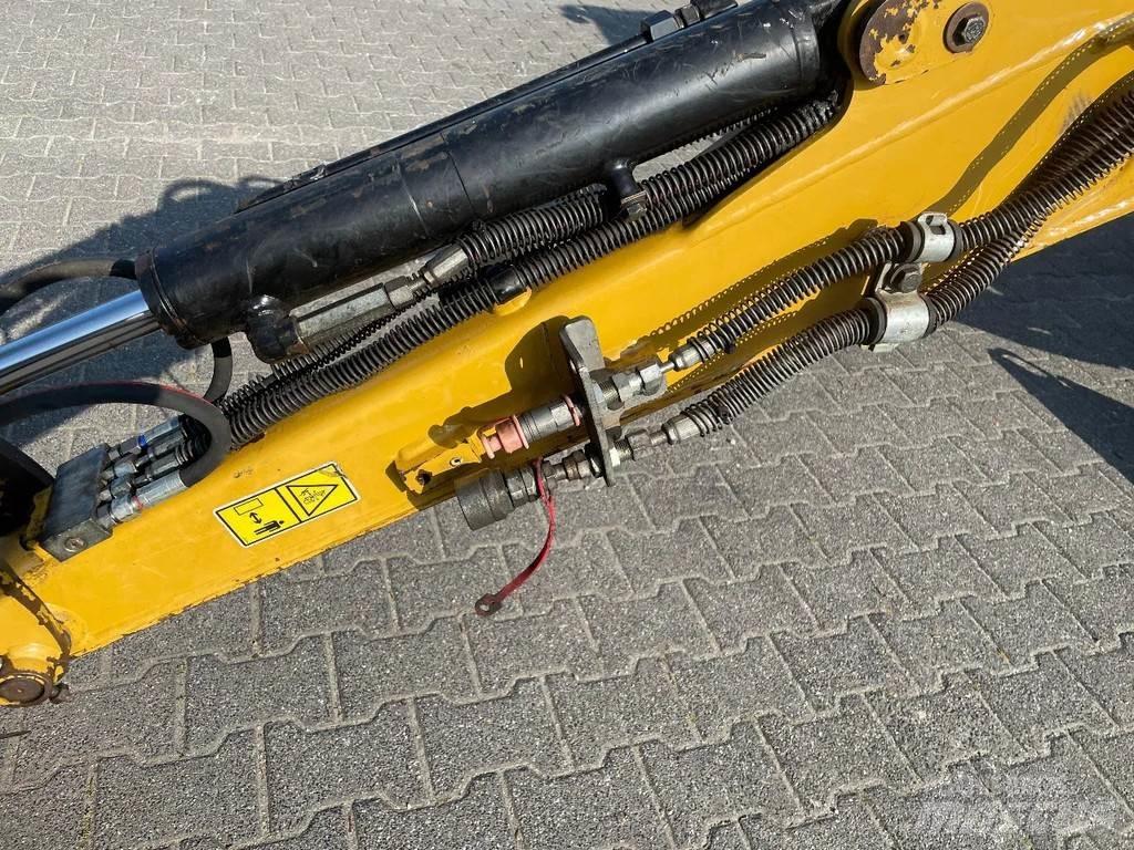 CAT 301.8 Minikoparki