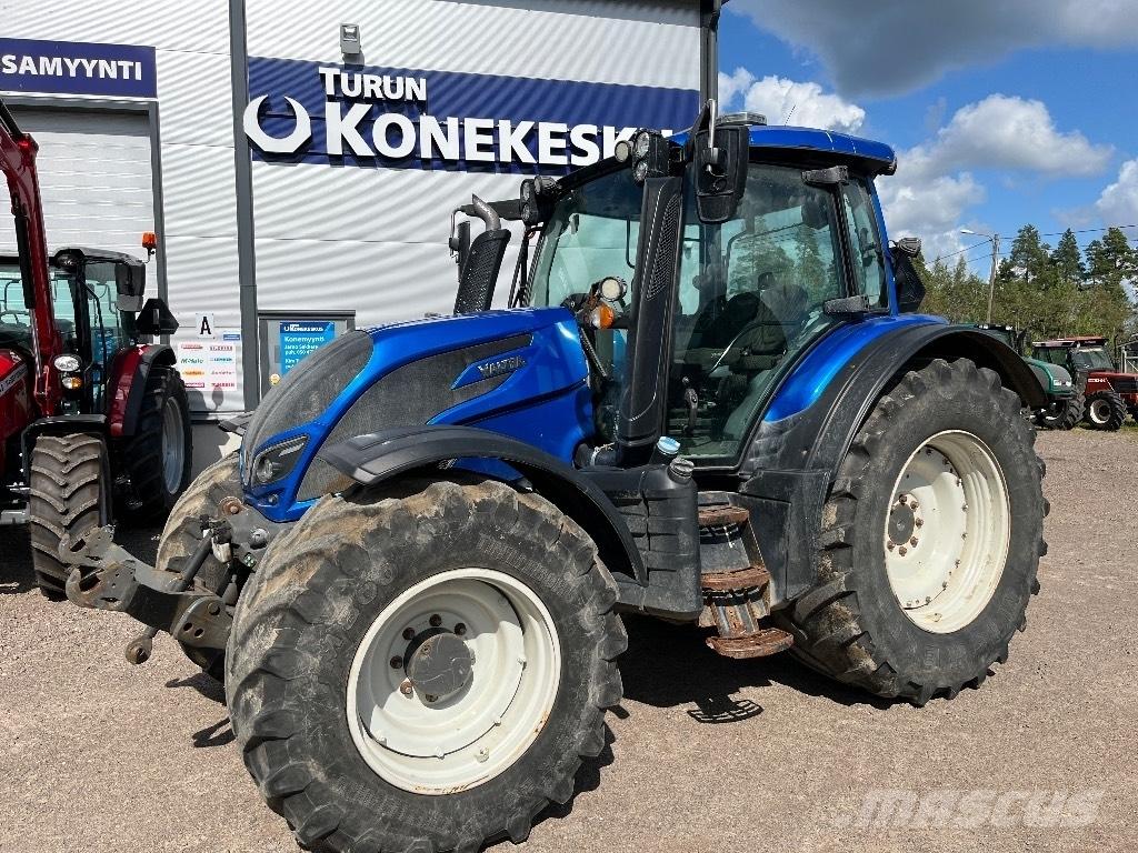 Valtra N174 Ciągniki rolnicze
