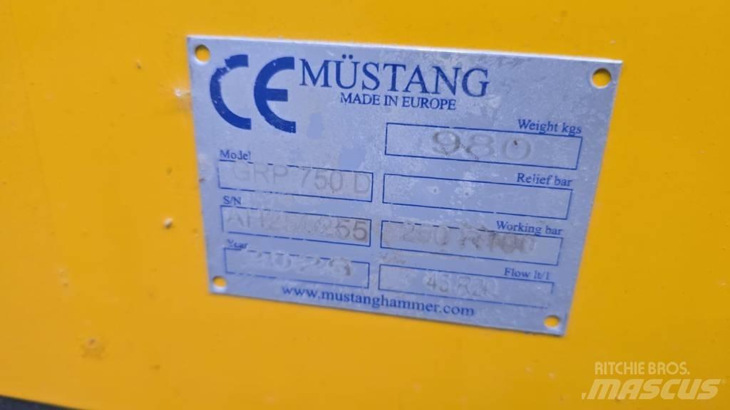 Mustang GRP 750 Inne akcesoria