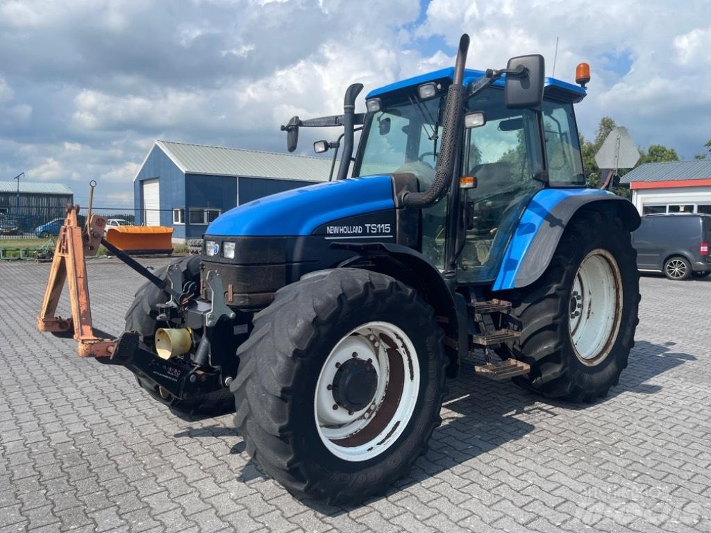 New Holland TS 115 Ciągniki rolnicze