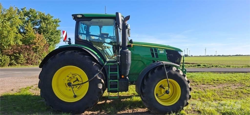 John Deere 6250R Ciągniki rolnicze