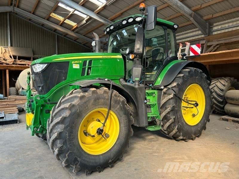 John Deere 6250R Ciągniki rolnicze