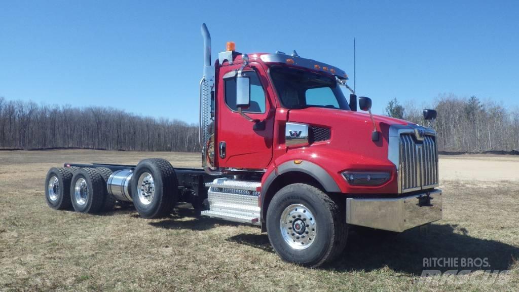 Western Star 49 X Pojazdy pod zabudowę
