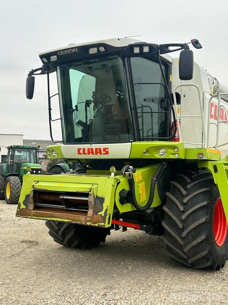 CLAAS Lexion 530 Kombajny zbożowe