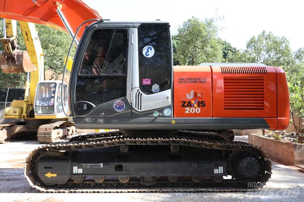 Hitachi ZX 200 LC-6 Koparki gąsienicowe