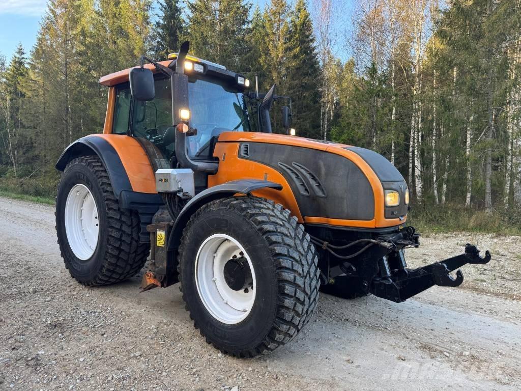 Valtra T 202 Versu Ciągniki rolnicze