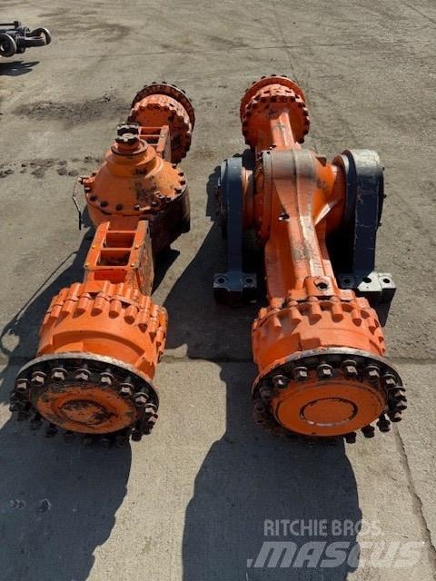 Doosan DL 400 AXLES Mosty, wały i osie