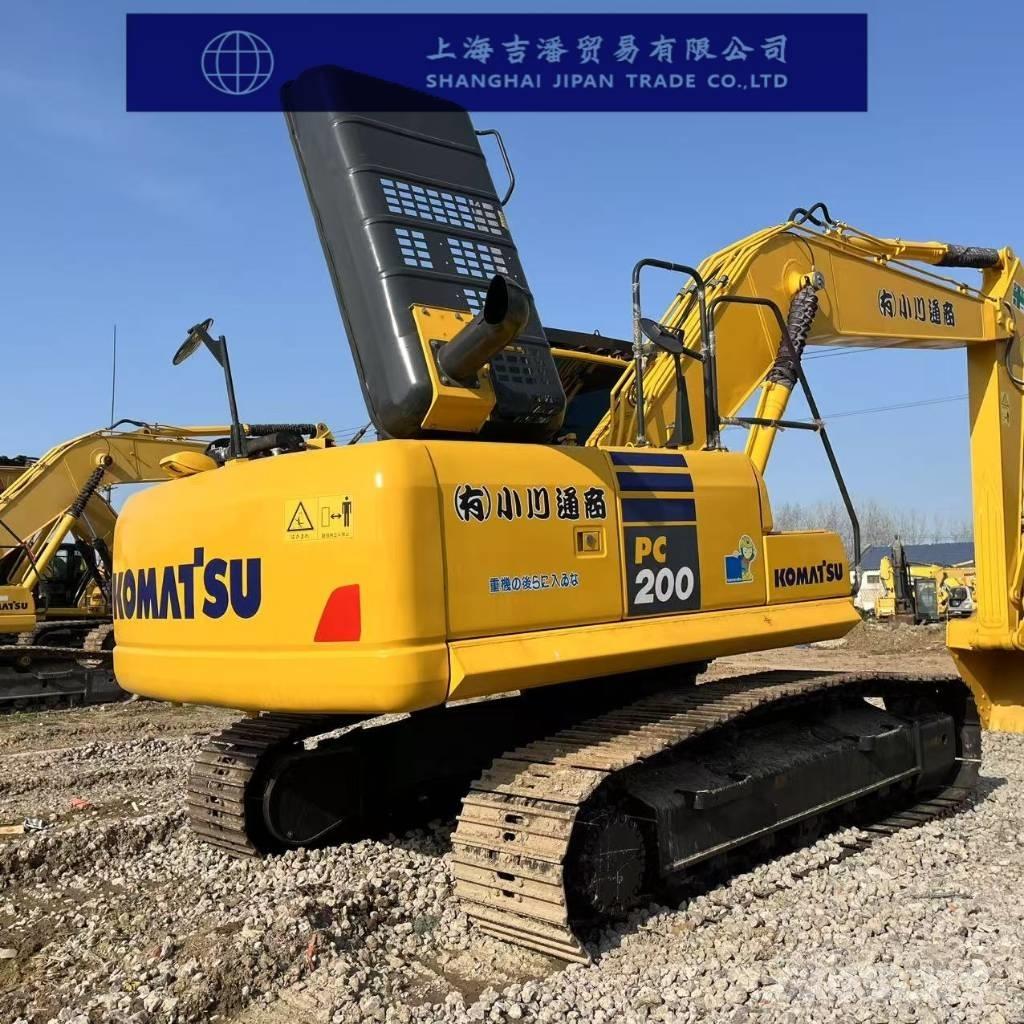 Komatsu PC 200-8 Koparki gąsienicowe