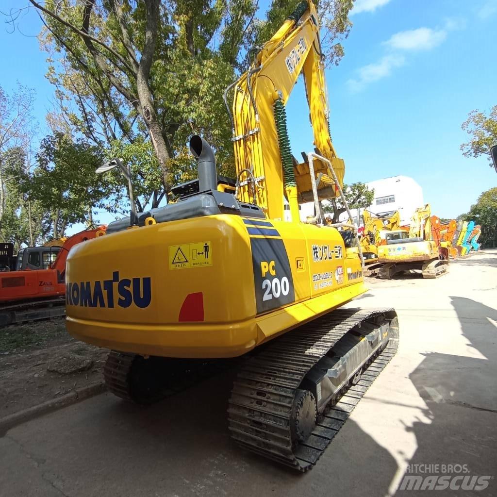 Komatsu PC 200-8N1 Koparki gąsienicowe