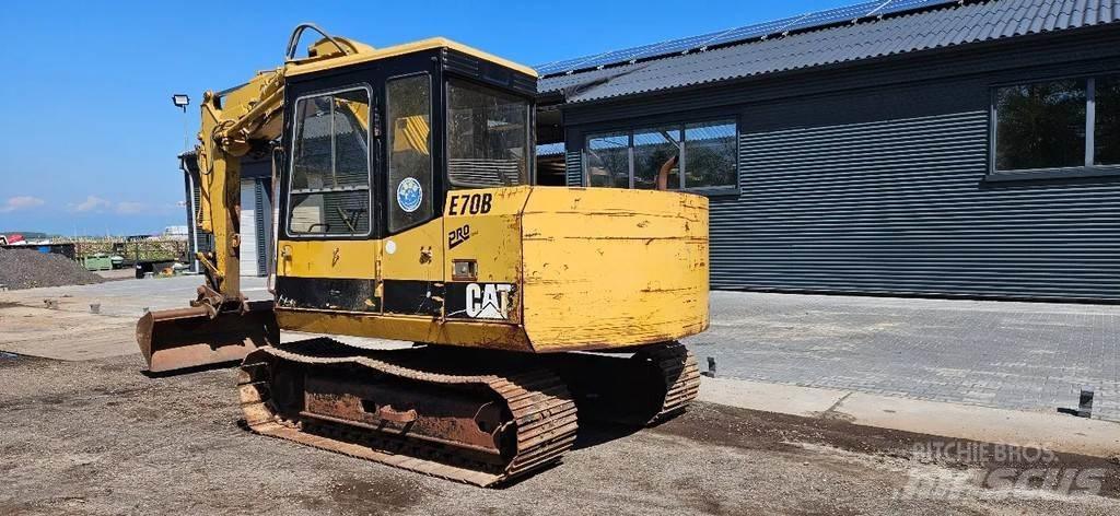 CAT E 70 B Midikoparki  7t - 12t