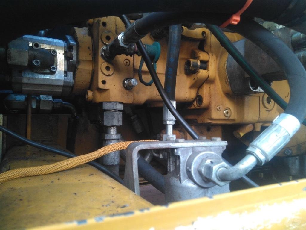 CAT M 322D MH Koparki przeładunkowe