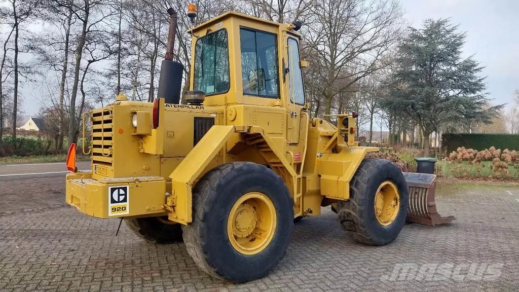 CAT 920 Ładowarki kołowe