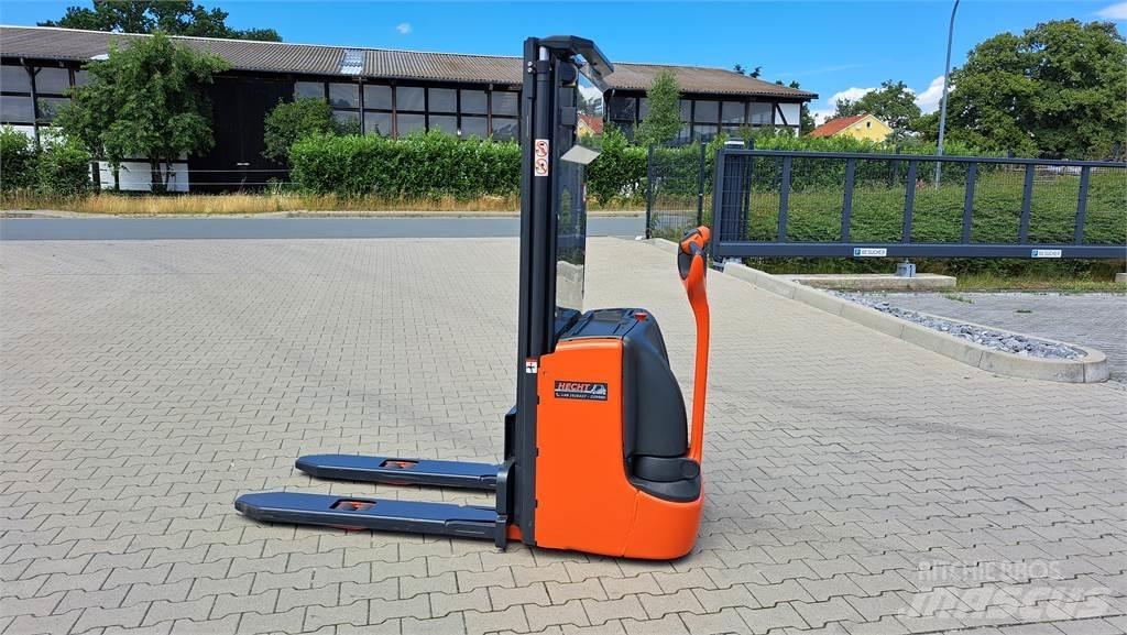 Linde L14C Wózki widłowe unoszące z dyszlem