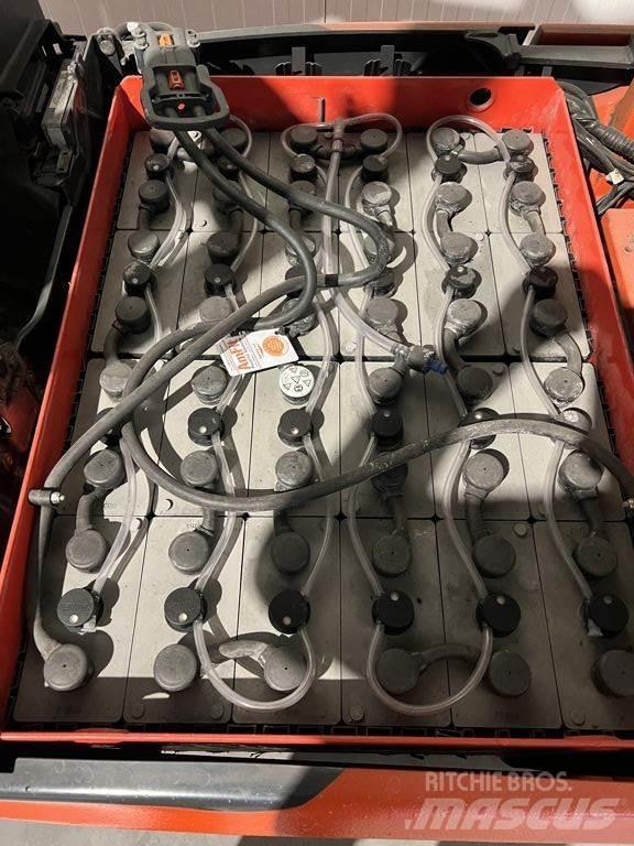 Linde E18-02 Wózki elektryczne