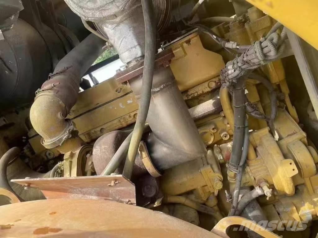 CAT 972 H Ładowarki kołowe