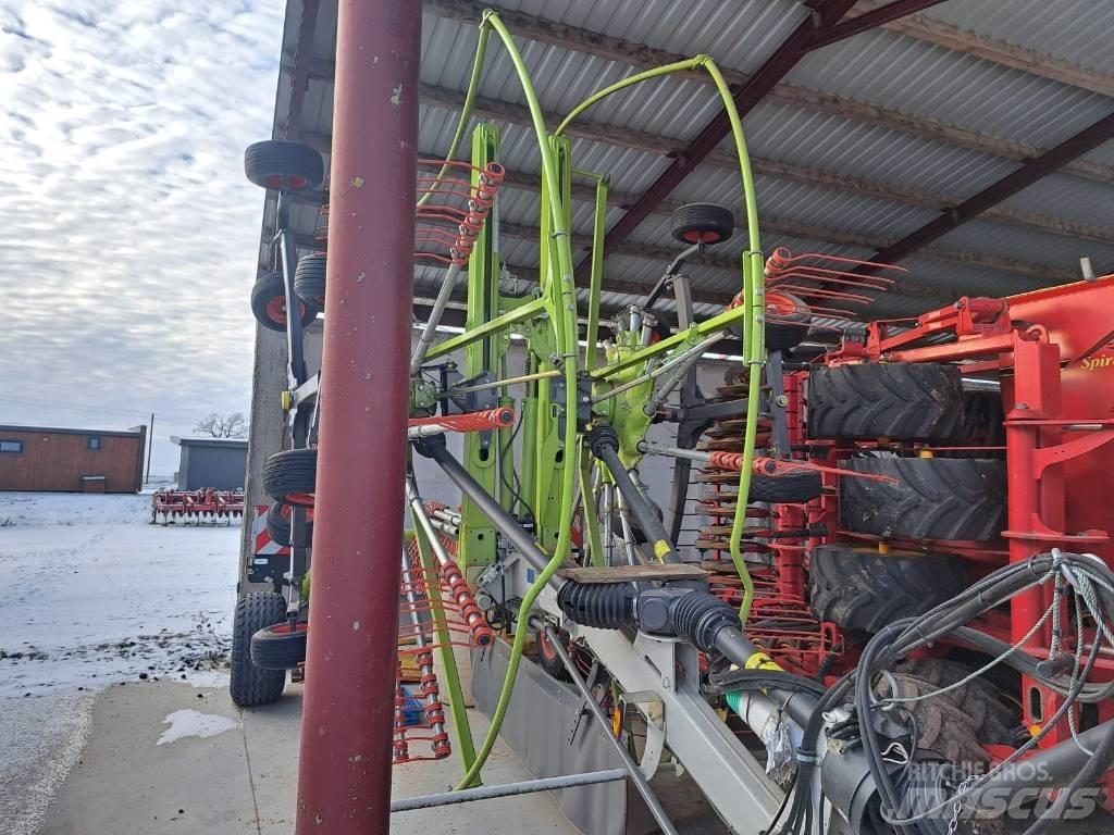 CLAAS Liner 2900 Zgrabiarki i przetrząsacze