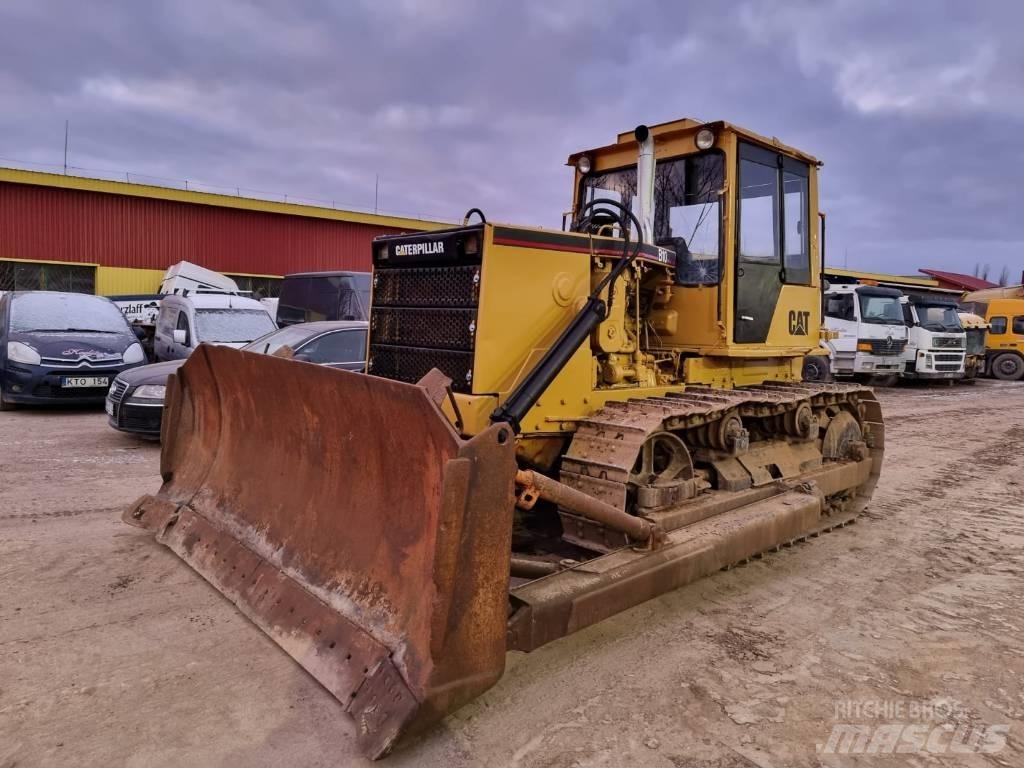 CAT B 10 Spycharki gąsienicowe