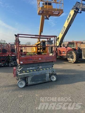 SkyJack SJIII3219 Podnośniki nożycowe