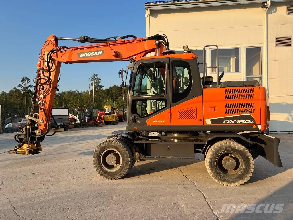 Doosan DX160W-5 Koparki kołowe