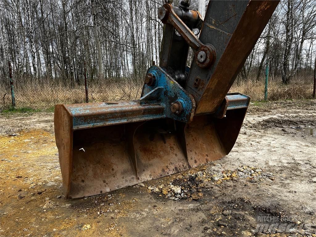  EC210CL Koparki gąsienicowe