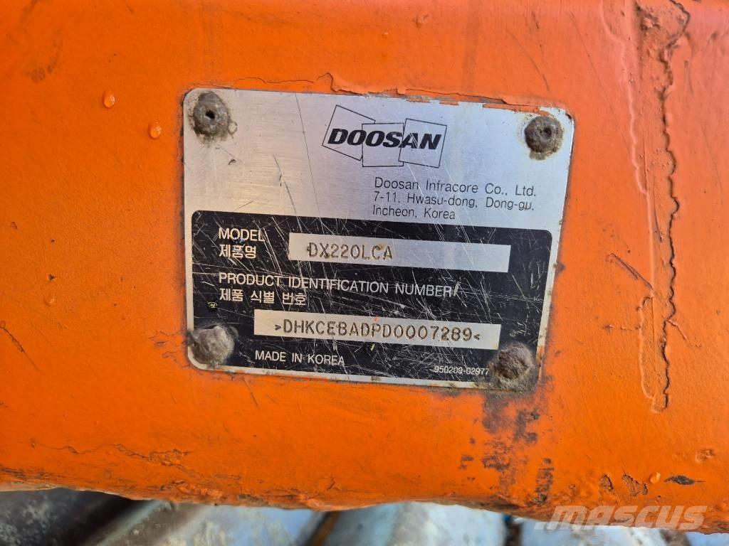 Doosan DX 220 LCA Koparki gąsienicowe