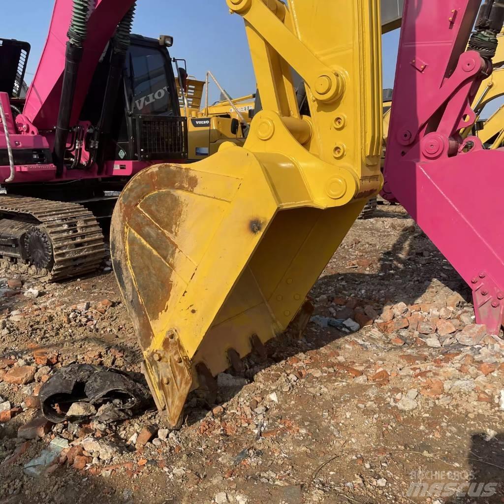 Komatsu PC 240 Koparki gąsienicowe