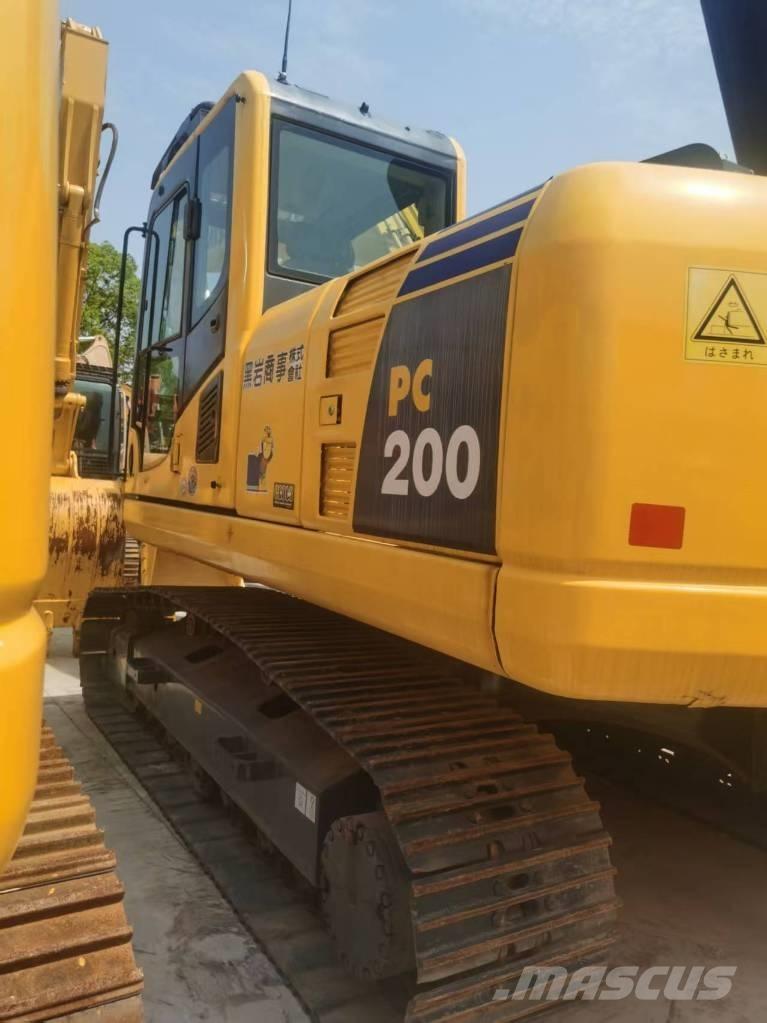 Komatsu PC 200-8 Koparki gąsienicowe