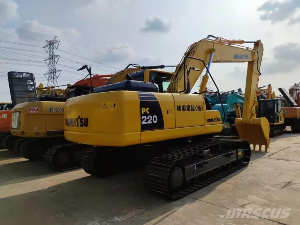Komatsu PC 220 Koparki gąsienicowe