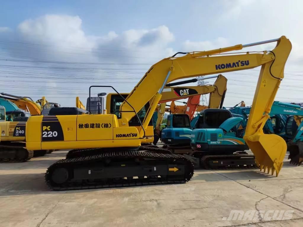 Komatsu PC 220 Koparki gąsienicowe