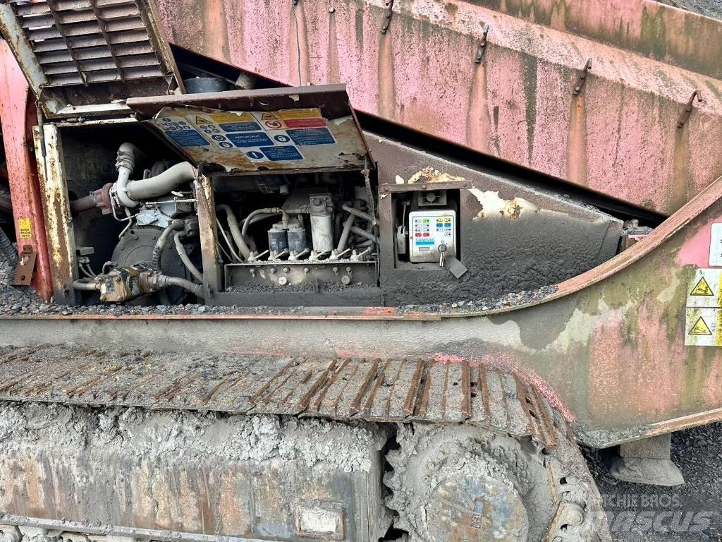 Sandvik QA 440 Przesiewacze mobilne