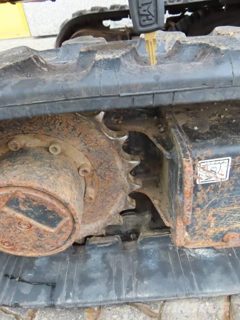 CAT 301.7 D Minikoparki