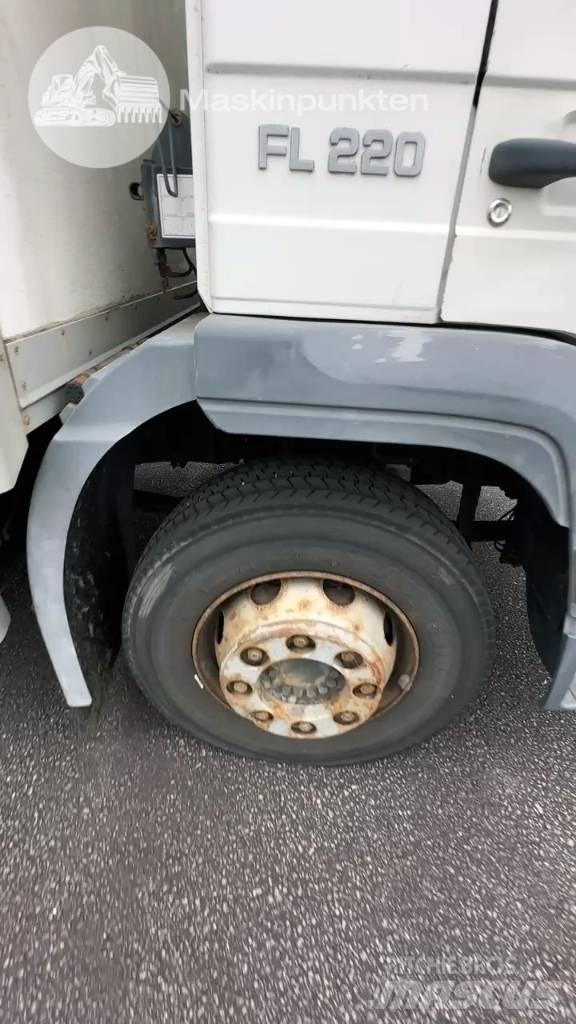 Volvo FL 612 Samochody ciężarowe ze skrzynią zamkniętą
