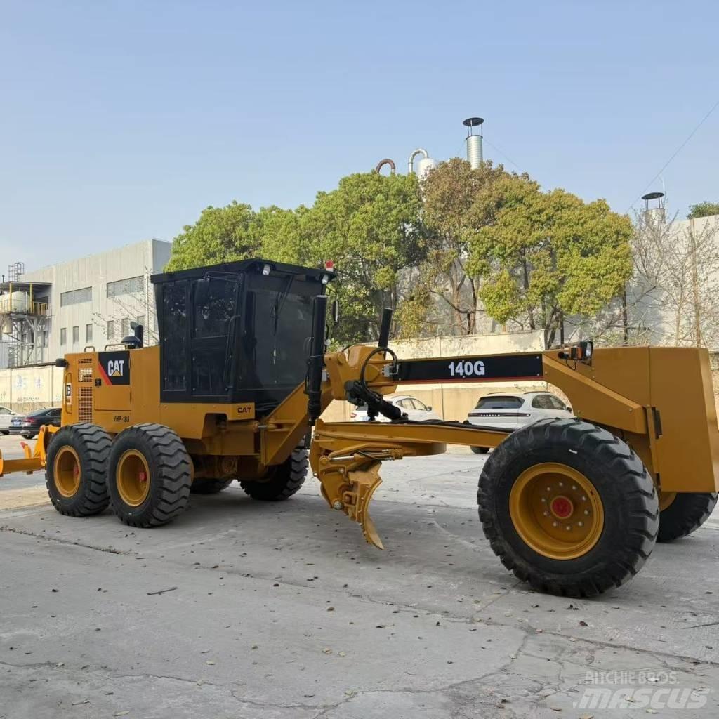 CAT 140 G Równiarki
