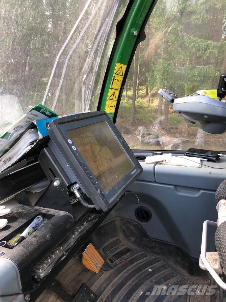John Deere 810 E Forwardery